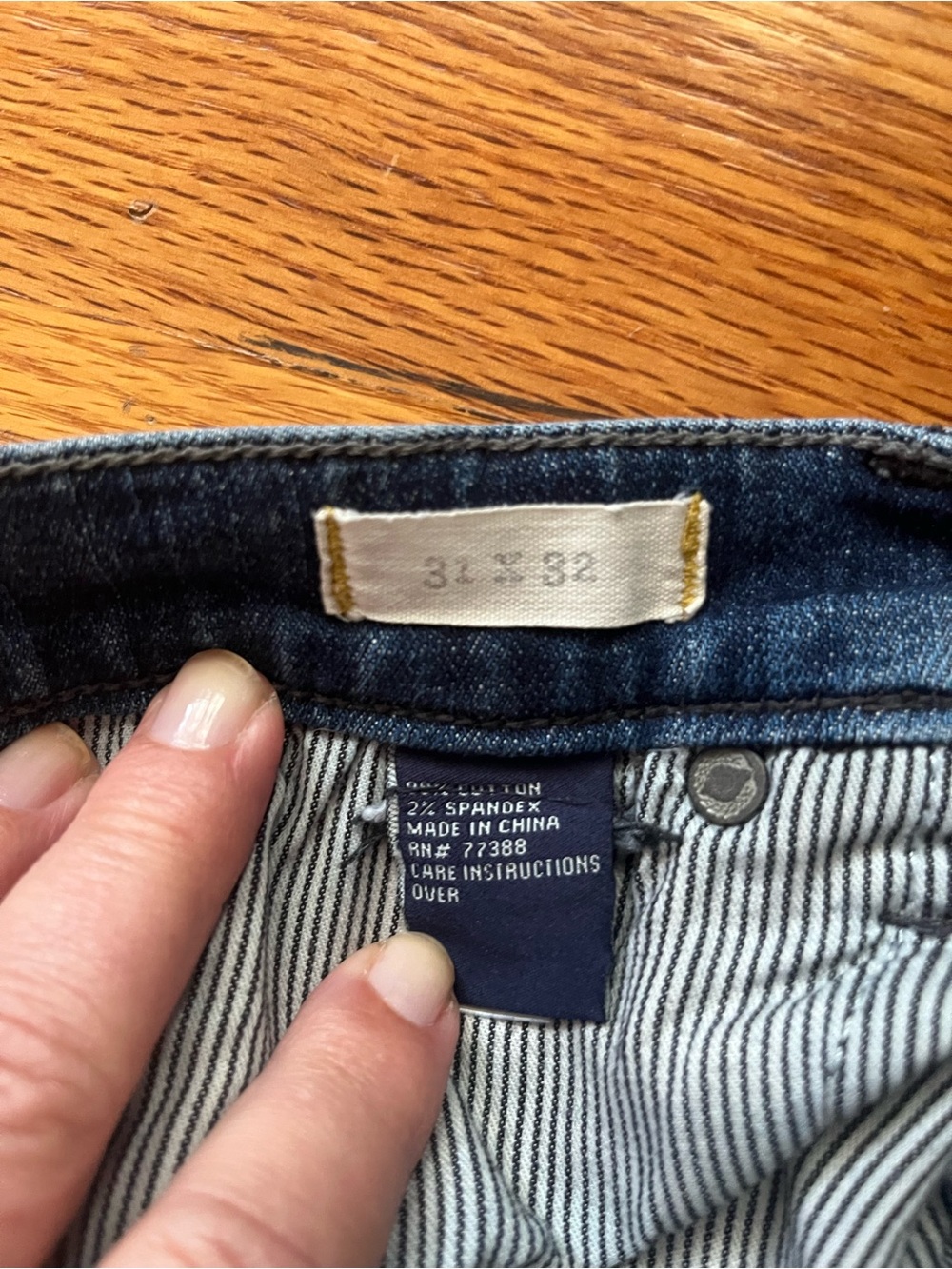Madewell Women's Skinny Jeans in Medium Blue Wash - Picture 4 of 6